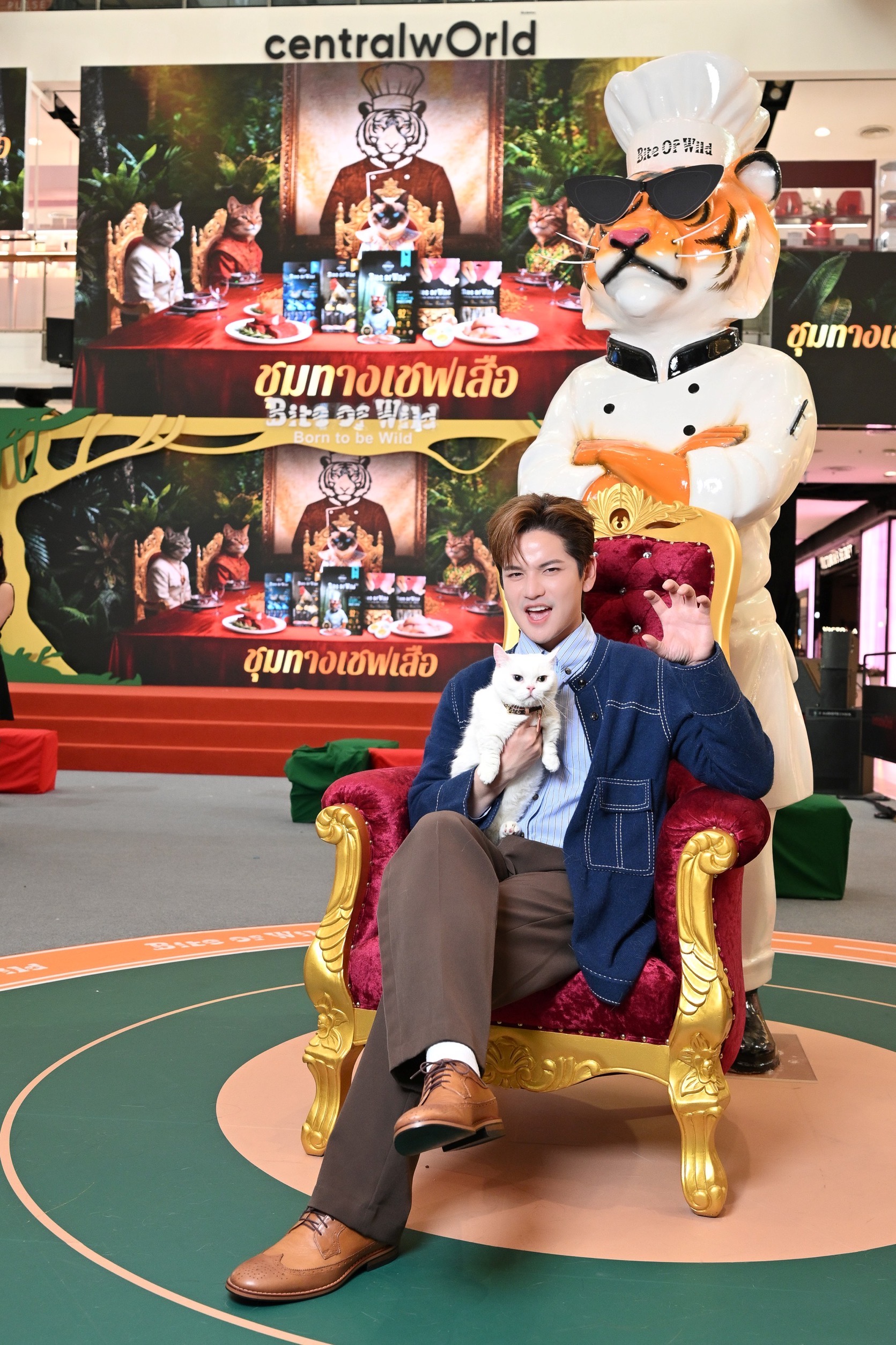 98052654 4D51 40C4 89B1 4FAED1136B7D