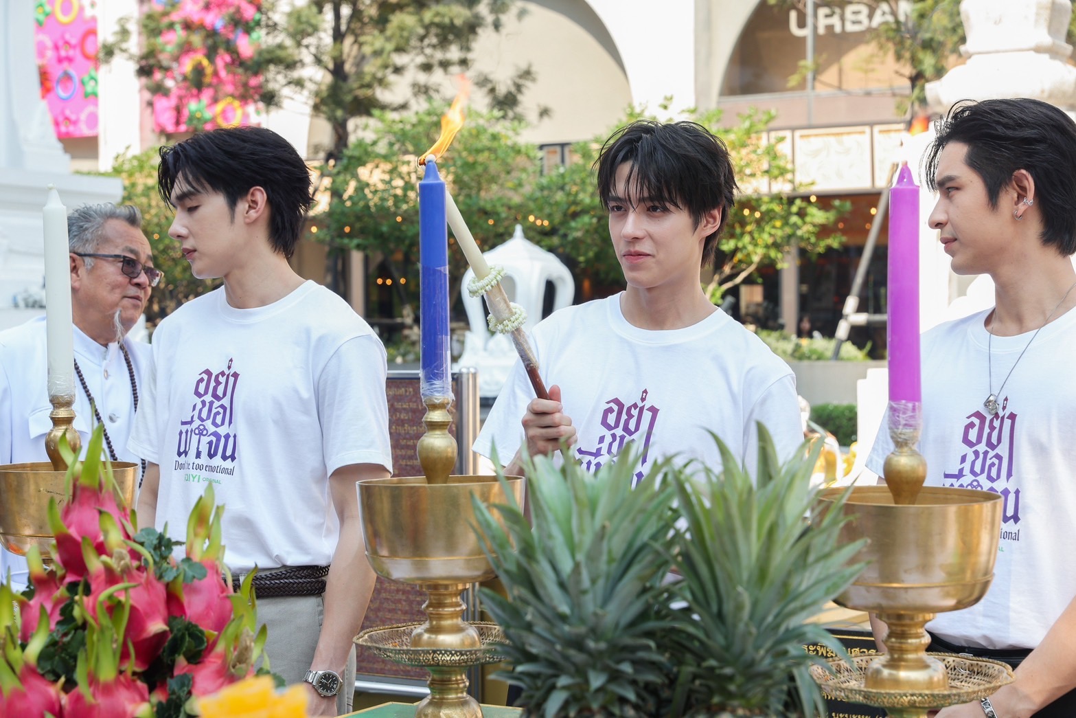 D77D2406 7B35 49D3 AB7D 5F7445FCCE77