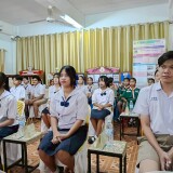 LINE_ALBUM_-69_260318_72