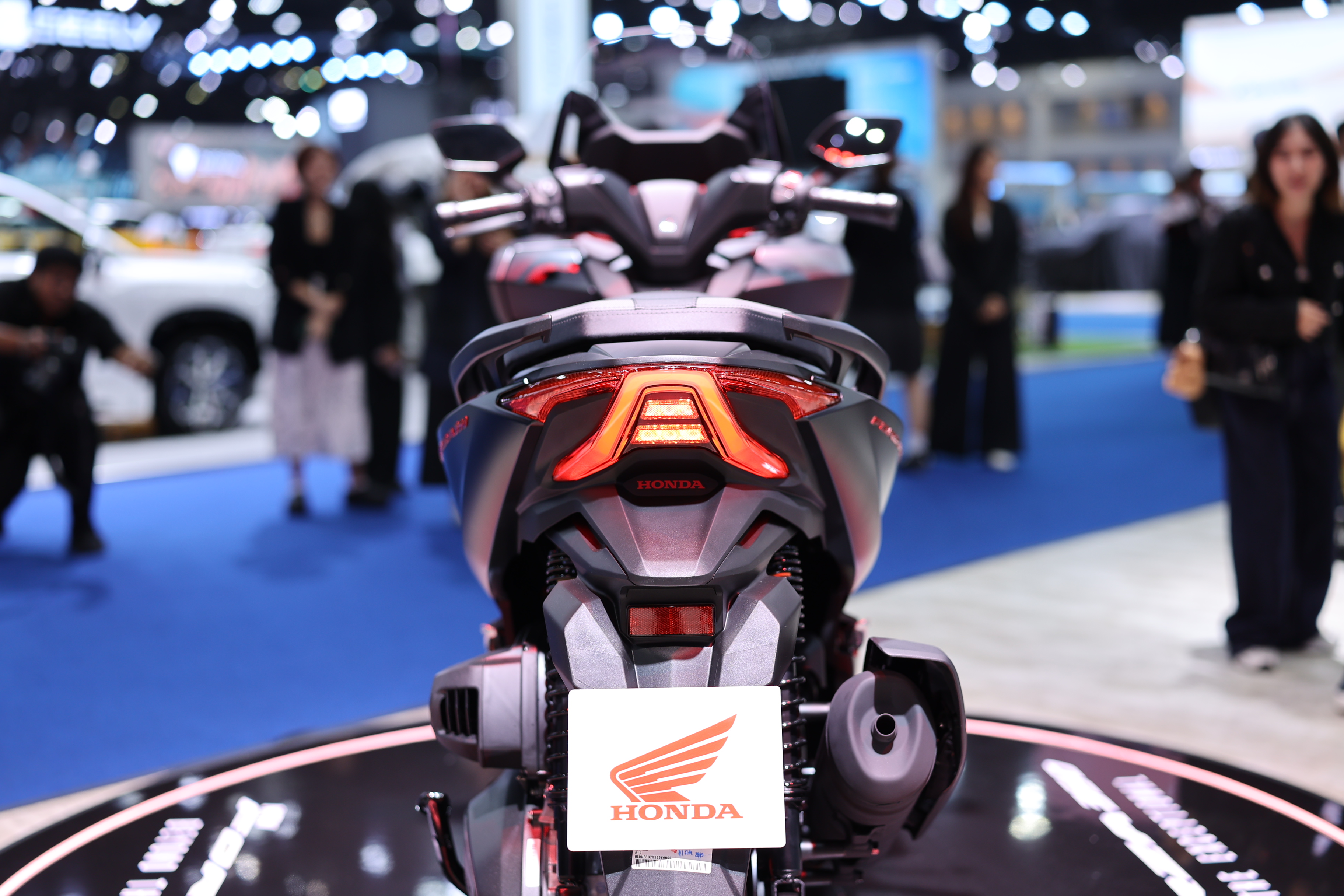 New Forza350 New Color (5)