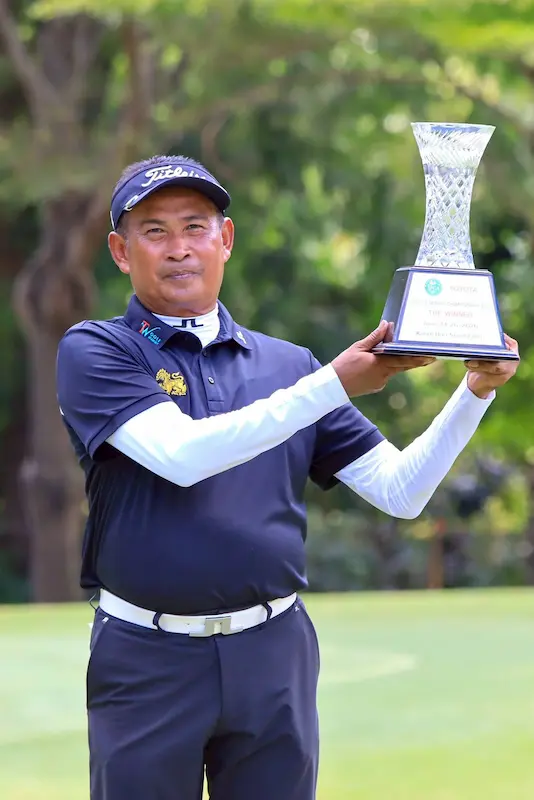"ถาวร" สวิงสะเทือนสนาม แซงรับแชมป์ รับ 1.2 แสน ไทยซีเนียร์ ทัวร์ 