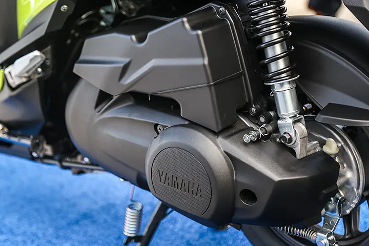 Yamaha Neo RS 7