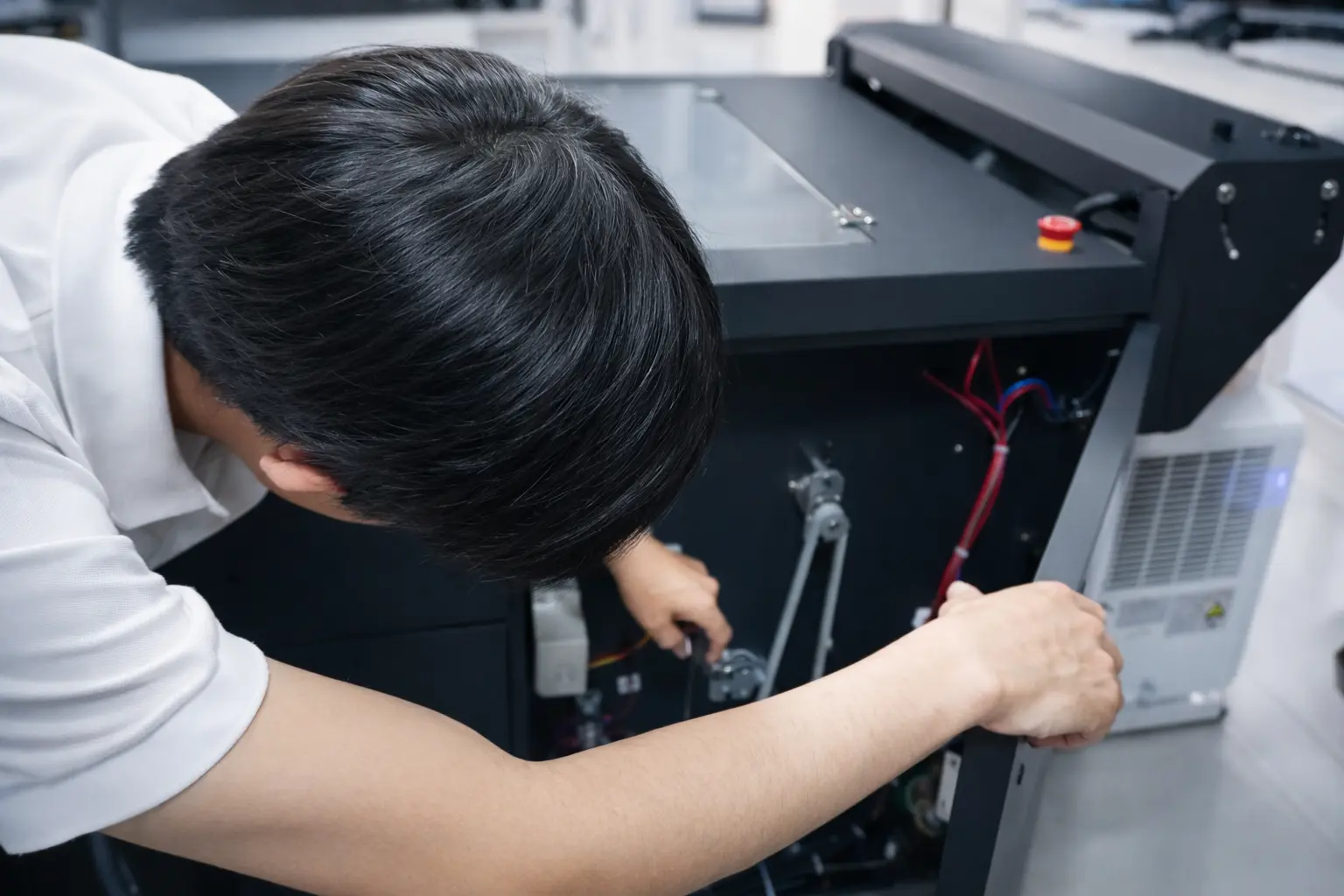 ช่างเครื่อง