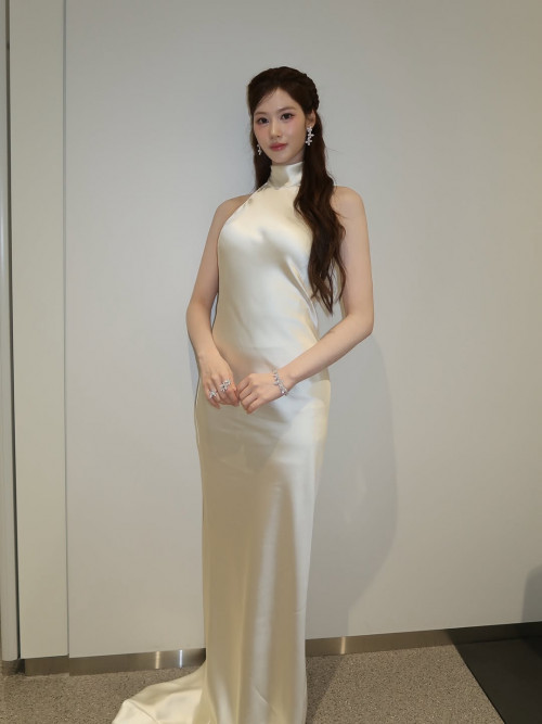 m.by__sana_12bf89560a054db894ae5cad7c400181.jpg