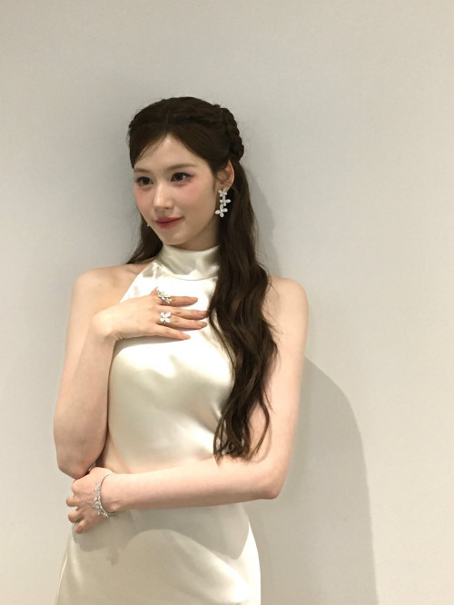 m.by__sana_fc0c8de6d8494f22ad91c80533f7a894.jpg