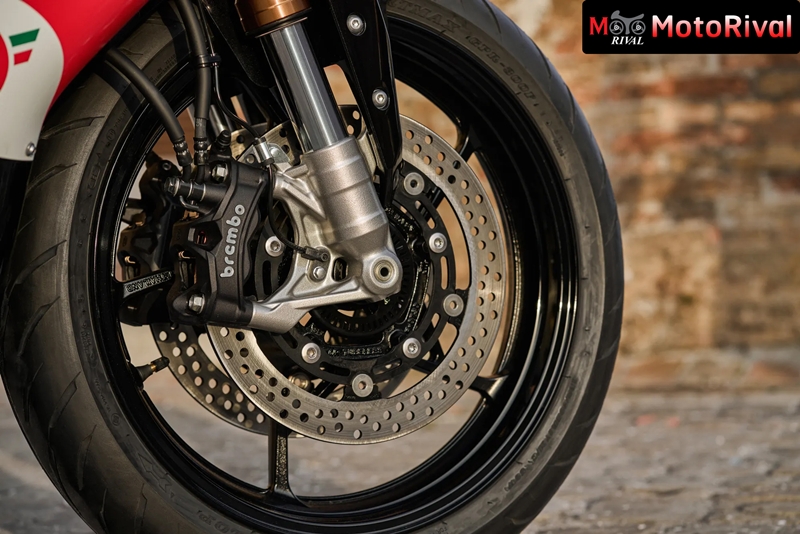 media 1b86d26bbfe089026188df8d99a5b99a0433c1229 copy